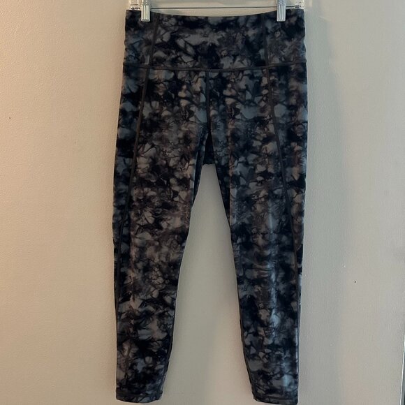 Athleta Women's Tie Dye Salutation 7/8 Tight in Powervita Size Medium - Picture 1 of 16